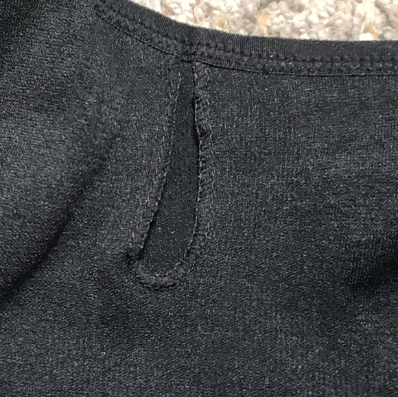 *NWOT* Black Wireless Support Bra - Picture 4 of 5